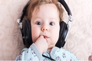 تاثیر-موسیقی-بر-گوش-نوزاد