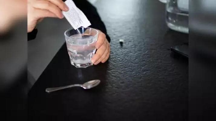 بررسی طعم، بافت و حل‌شوندگی مکمل گینر
