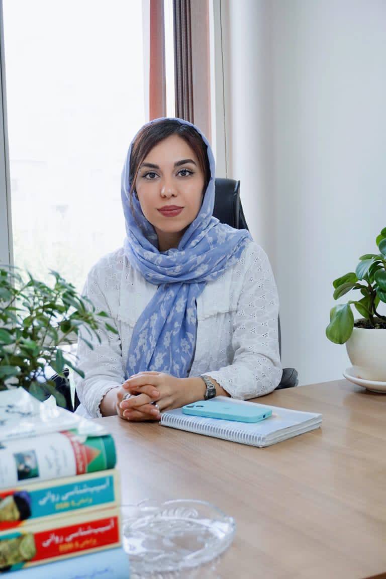 مریم عباسی